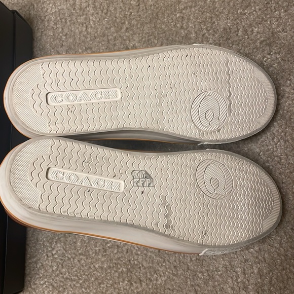 Coach Womens hightop- gently used - Picture 5 of 5